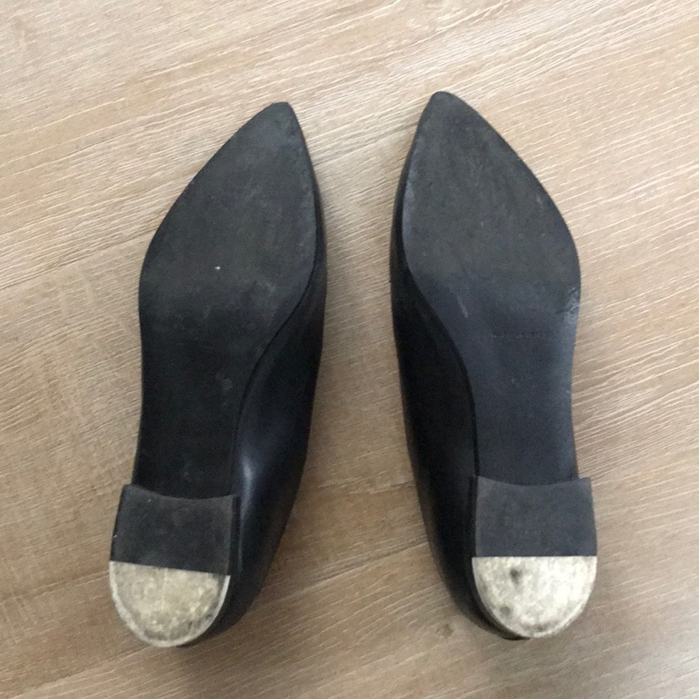 Everlane Italian-made Pointed Loafers - Picture 5 of 5